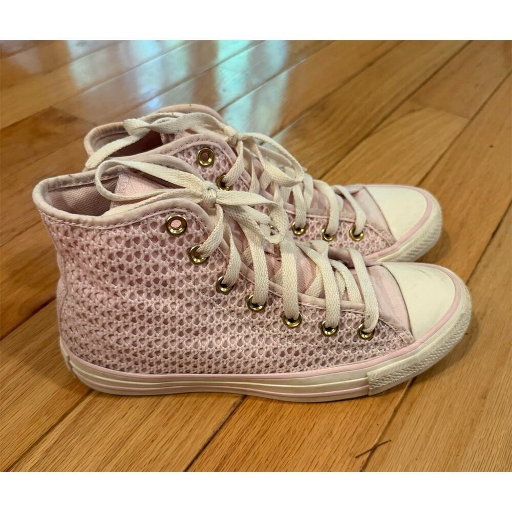 Converse Chuck Taylor All Star Hi Womens Size 7.5 Pink Knit High Top